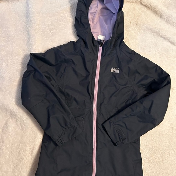 REI Co-op Navy Jacket with purple lining size 8 girls small medium weight - Picture 7 of 7